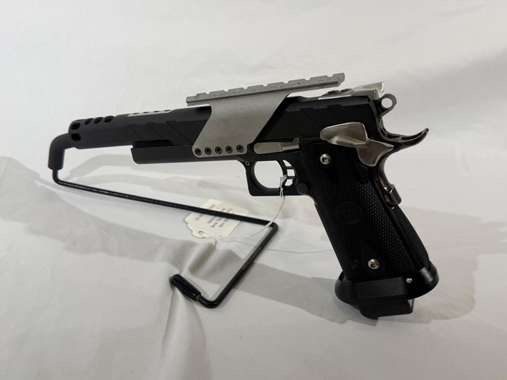 #5-•-sti-international-2011-pistol-image-9