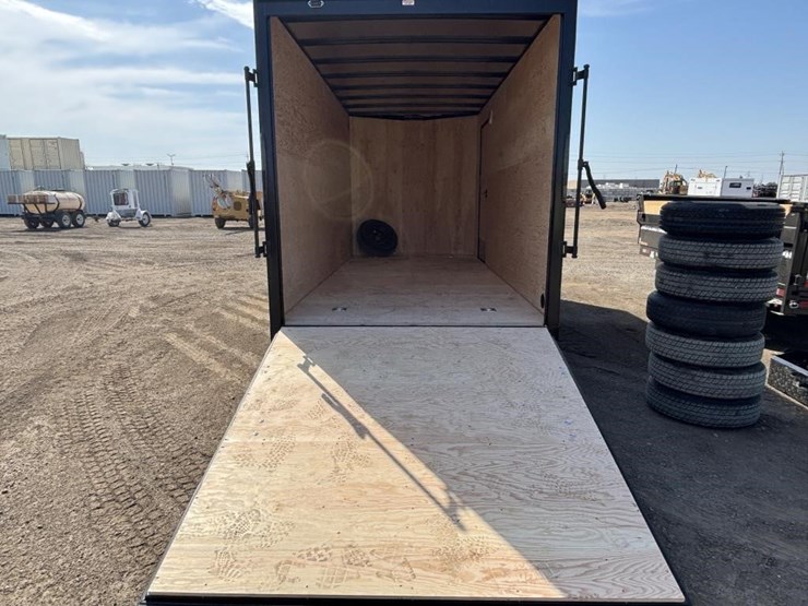 2027-southland-lcht35-718v-86-enclosed-trailer-image-21