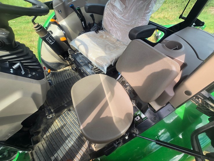 2023-john-deere-fc12e-image-34