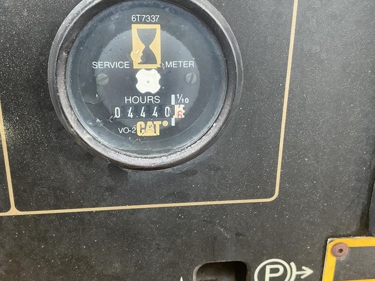 1994-caterpillar-939-image-18