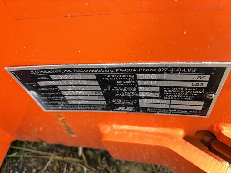 jlg-e300aj-image-11