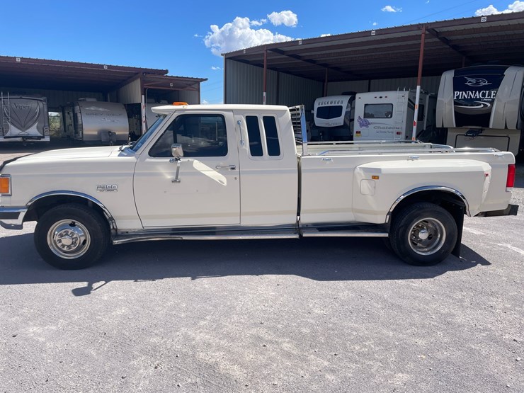 1988-ford-f350-image-3