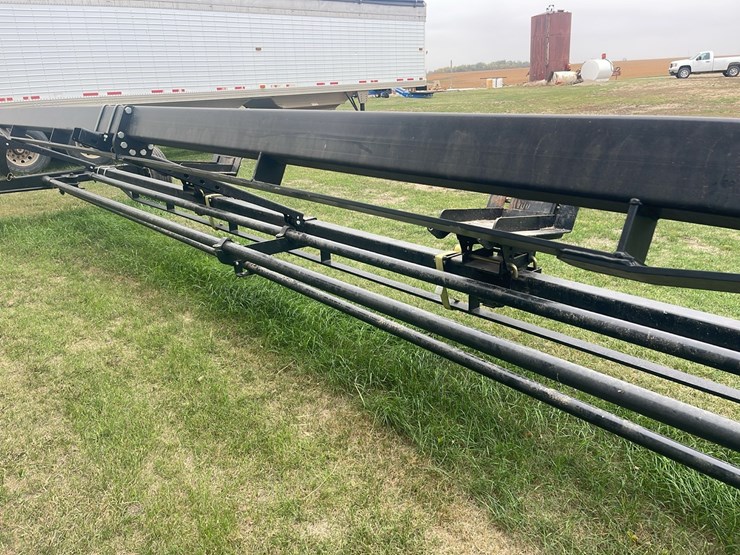 horst-4-wheel-steer-header-trailer-image-16