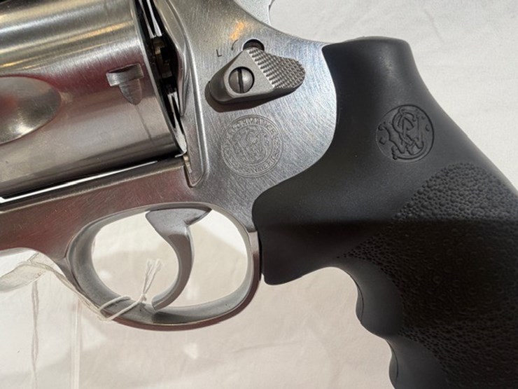 #15-•-smith-&-wesson-460-revolver-image-14
