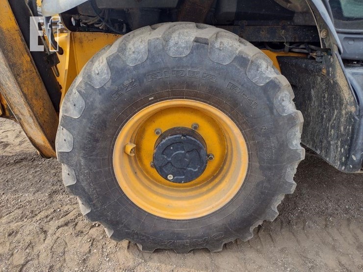 jcb-3cx14-image-25