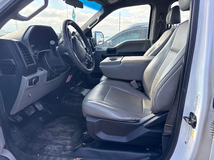 2015-ford-f150-image-31