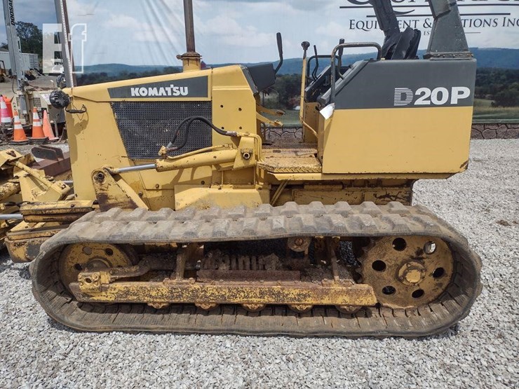 komatsu-d20p-image-13