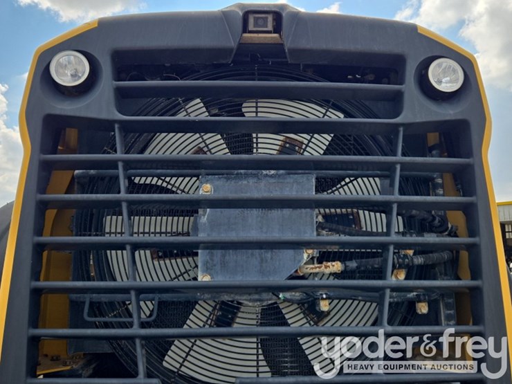 2019-komatsu-wa380-8-image-58