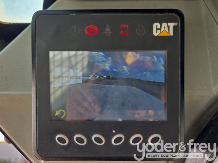 2018-caterpillar-299d2-image-60