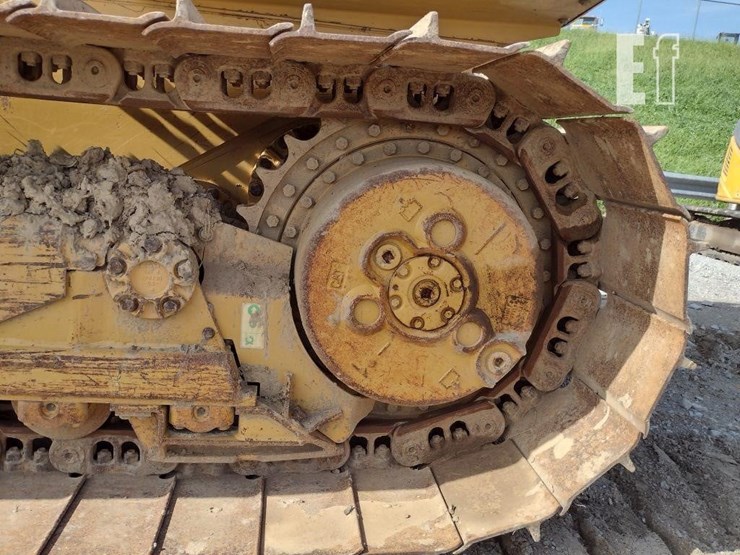caterpillar-d6k-lgp-image-13