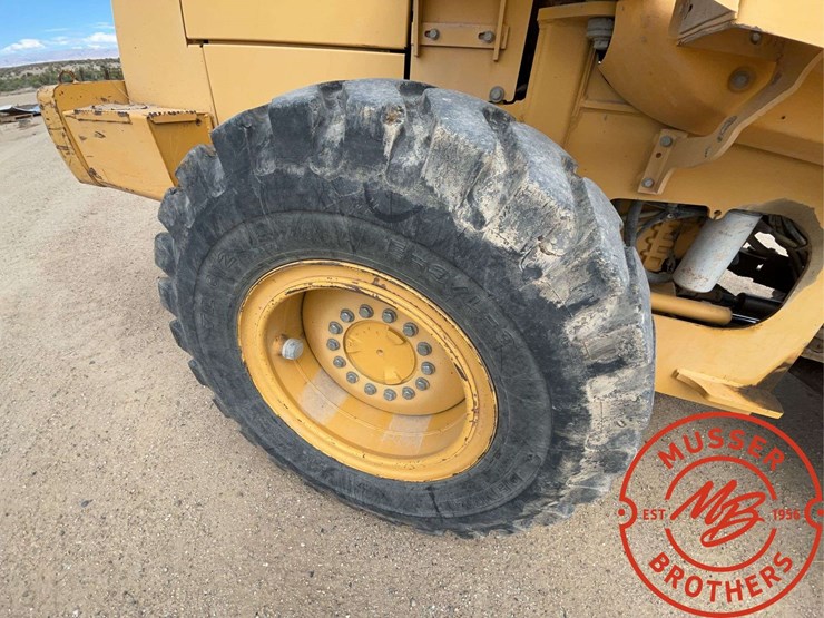 deere-tc44h-image-29