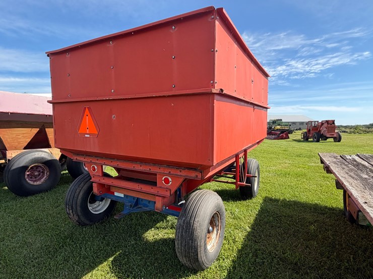 john-deere-1065a-image-4