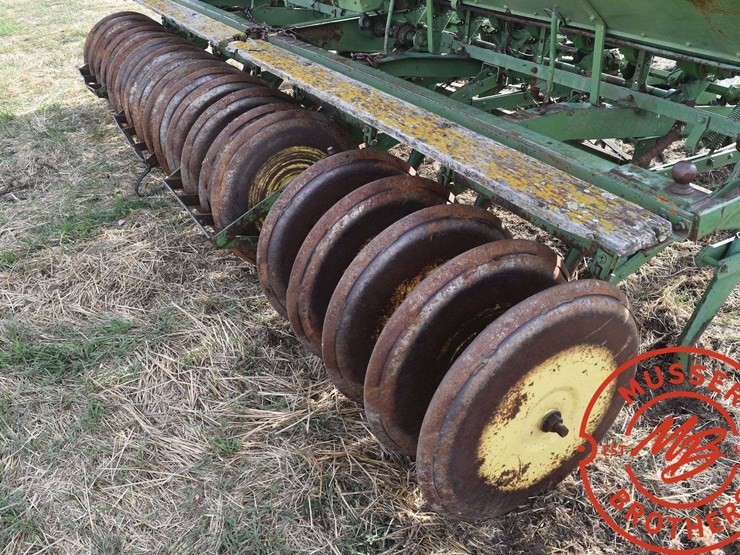 john-deere-2-image-9