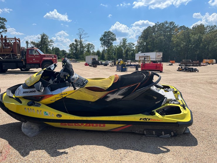 #86960-•-2015-seadoo-rxt260as-|-for-parts/repairs-|-no-title-image-6