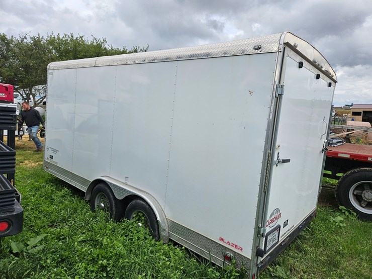 #2083-•-2020-blazer-bl816-ta3-enclosed-trailer-image-2