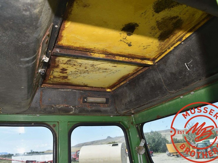 john-deere-5400-image-40