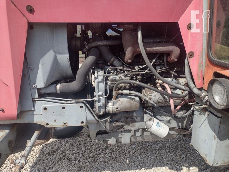 massey-ferguson-1085-image-22