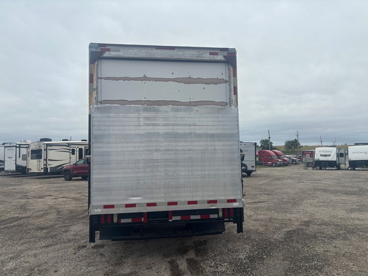 #2330-•-2008-gmc-16'-box-truck-image-3
