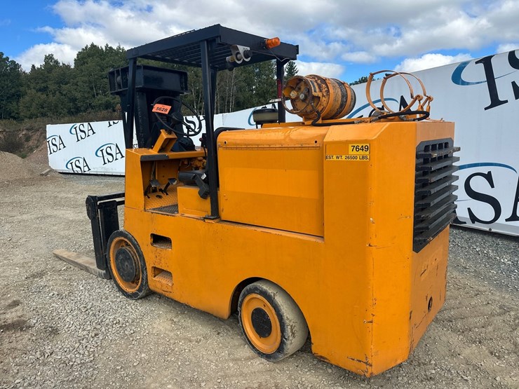 #5628-•-forklift-image-3