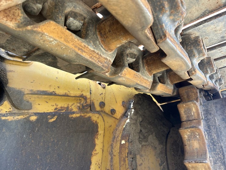 caterpillar-d6m-image-68