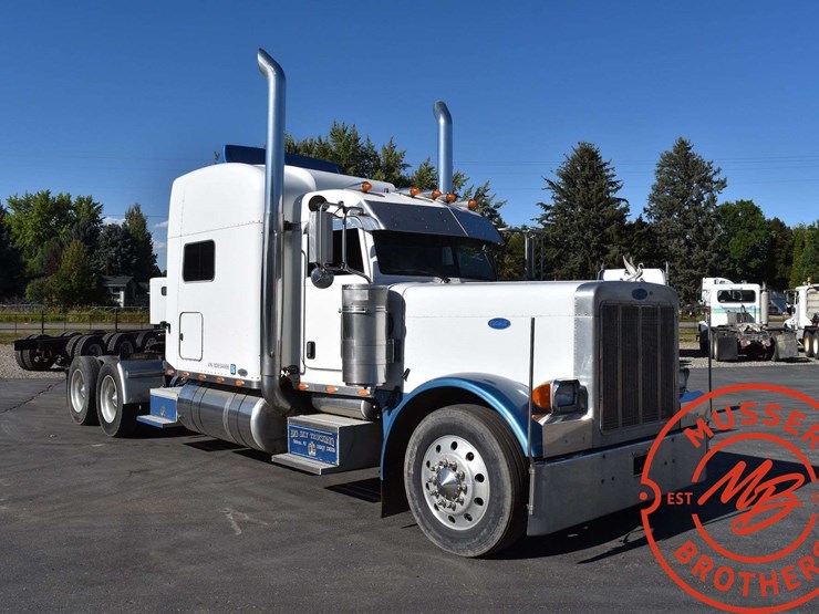 2005-peterbilt-379-image-13