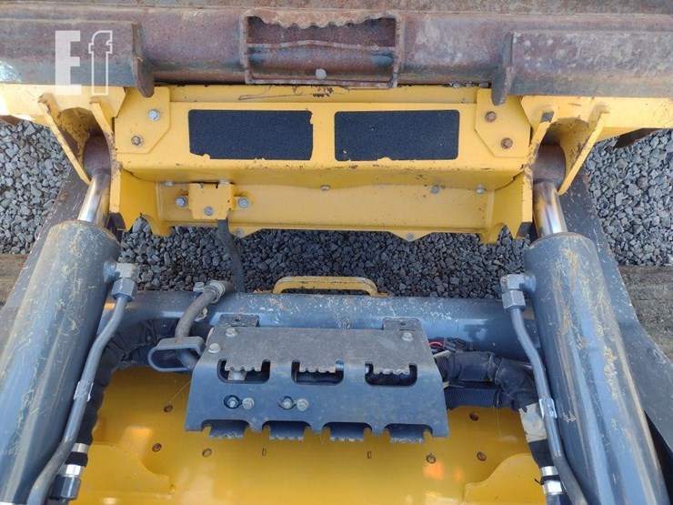 deere-333g-image-21