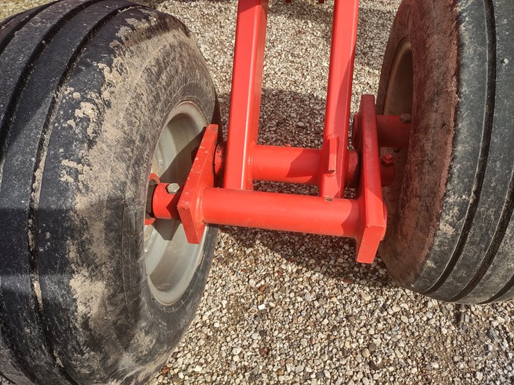 #2448-•-2015-kuhn-excelerator-8000-vertical-till-image-30