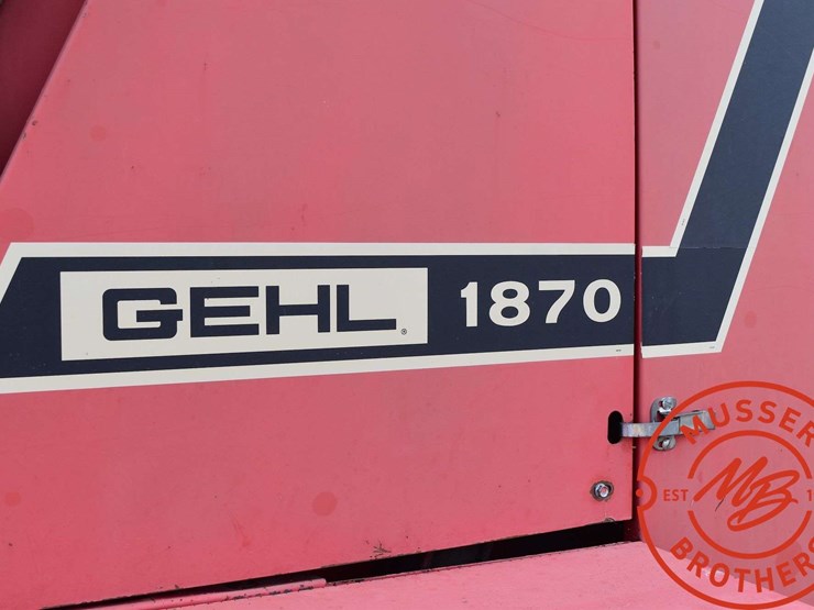 gehl-1870-image-11