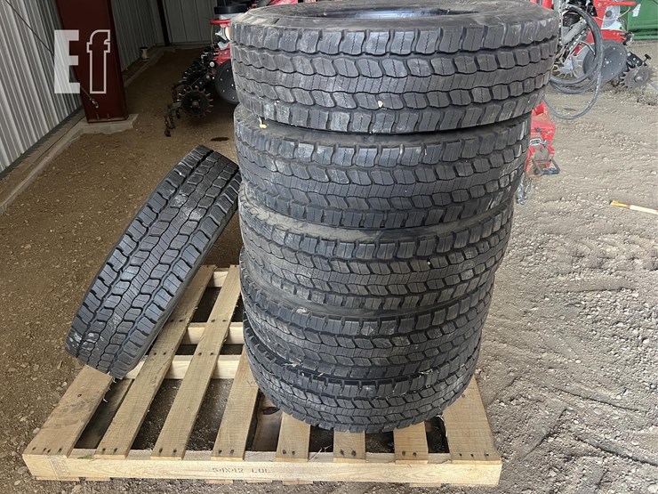 6x-new-good-year-225/70r19.5-tires-image-2