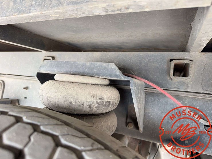 2017-ford-f550-image-46