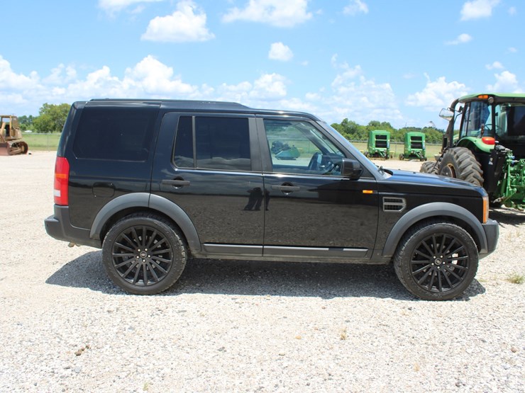 2006-land-rover-lr3-se-image-2