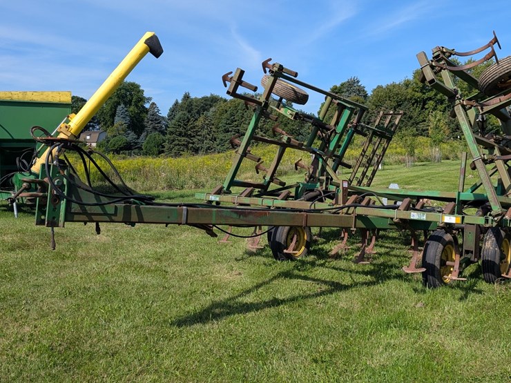 john-deere-960-image-1