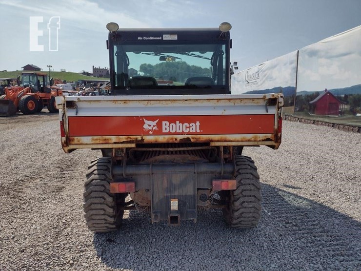 2021-bobcat-toolcat-5600-image-4