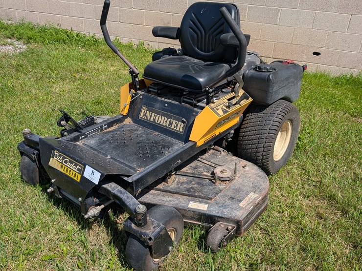#2488-•-2007-cub-cadet-enforcer-mower-image-29