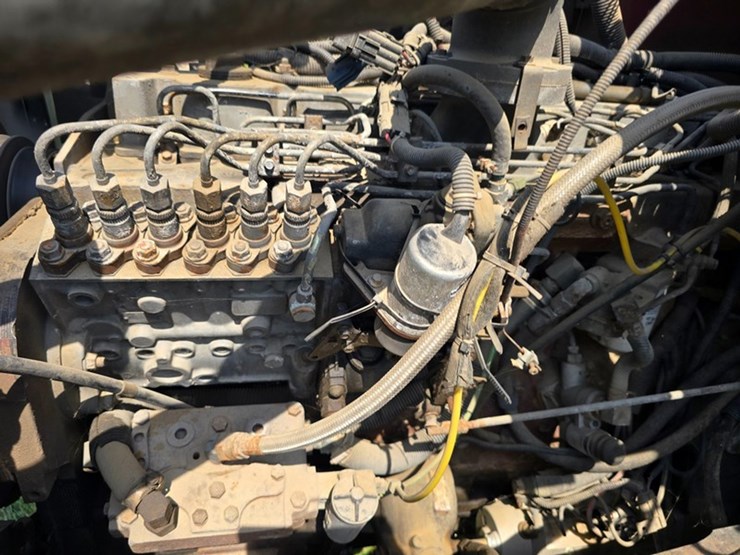 1995-ford-l8000-image-13
