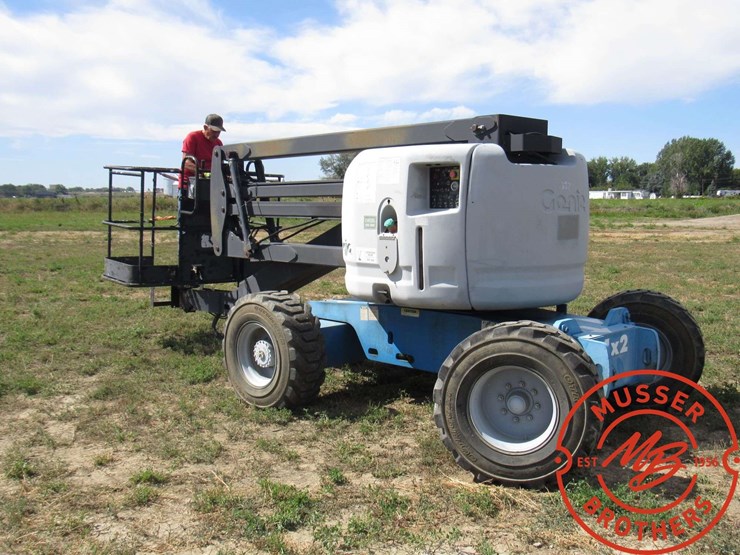 1999-genie-z-45/25-tele-boom-lift-image-3