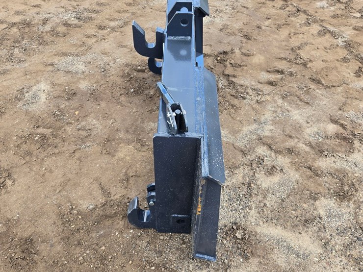 #2244-•-(edmore)3-point-quick-attach-skid-steer-mount-image-4