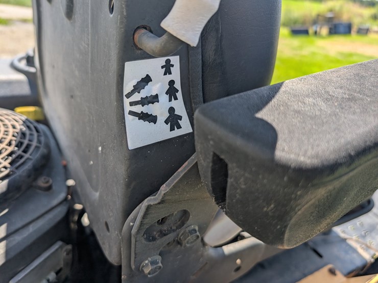 #2488-•-2007-cub-cadet-enforcer-mower-image-25