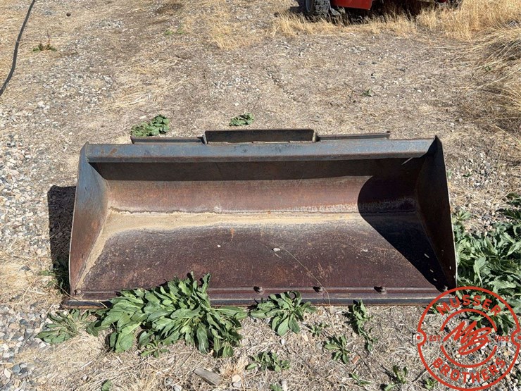 bobcat-5600-toolcat-image-30
