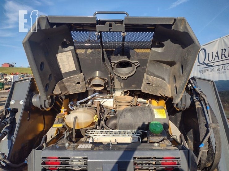 deere-333g-image-30