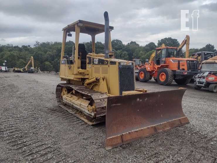 1995-caterpillar-d3c-xl-iii-image-34