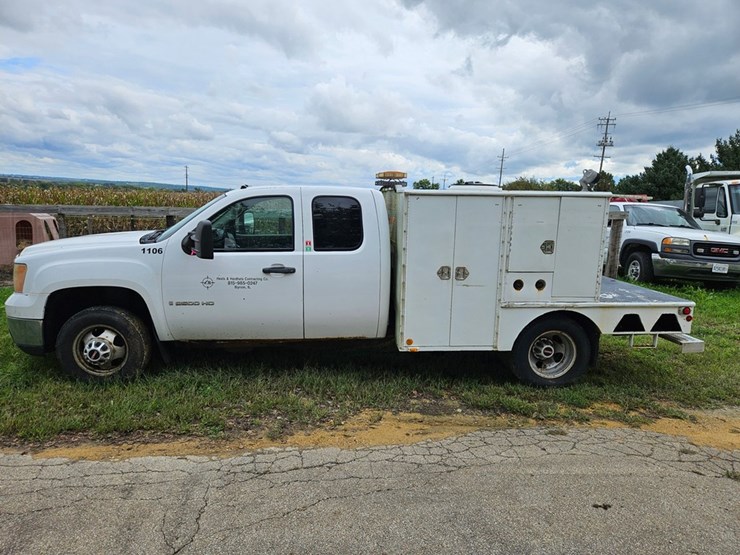 chevrolet-2500-image-2