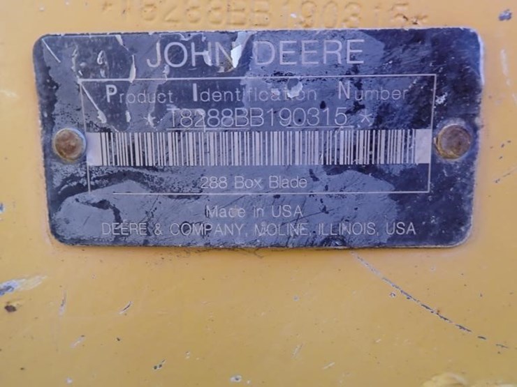 2019-deere-210lep-image-16