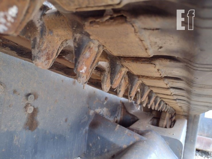 2019-takeuchi-tl8-image-22
