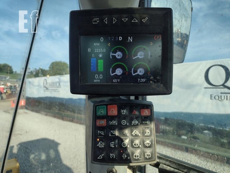 deere-544-p-tier-image-8