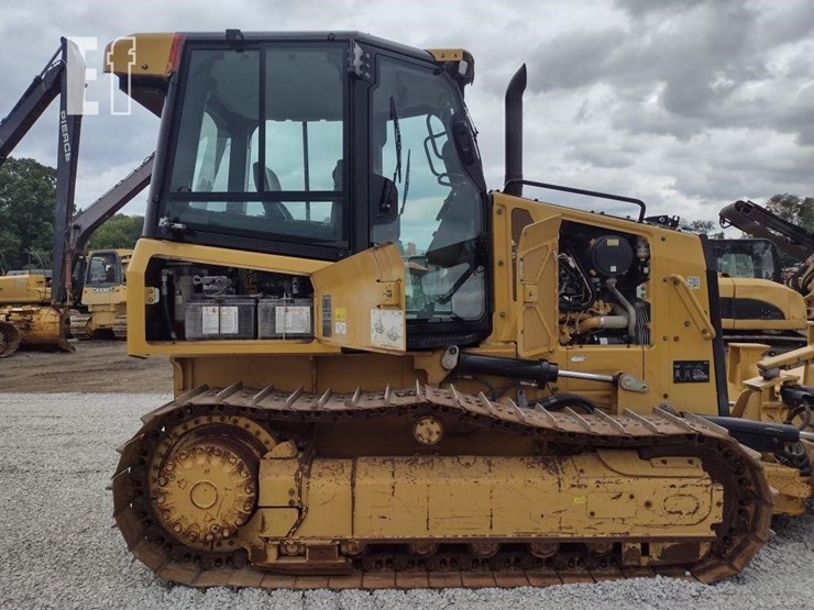 caterpillar-d1-image-25