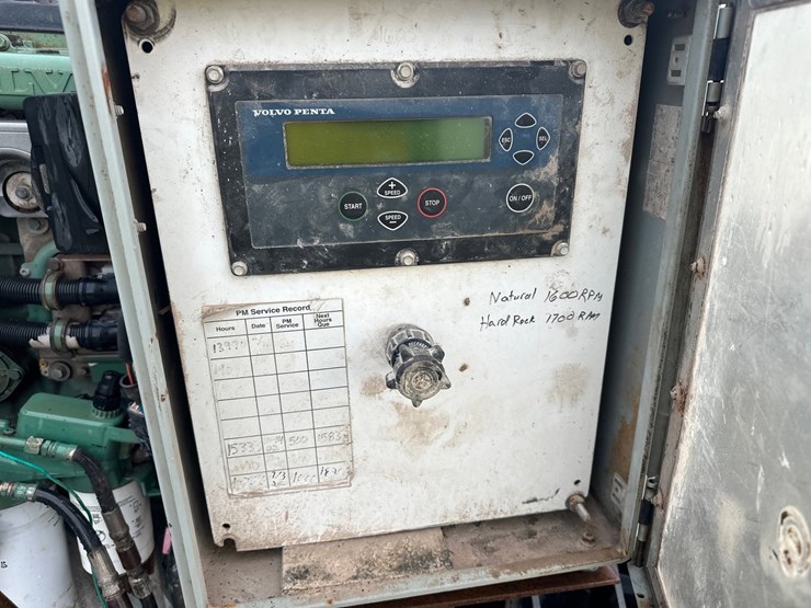 #5620-•-volvo-penta-twin-disc-pto-generator-image-11