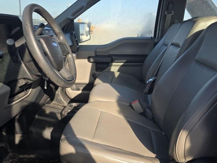 2016-ford-f150-image-5