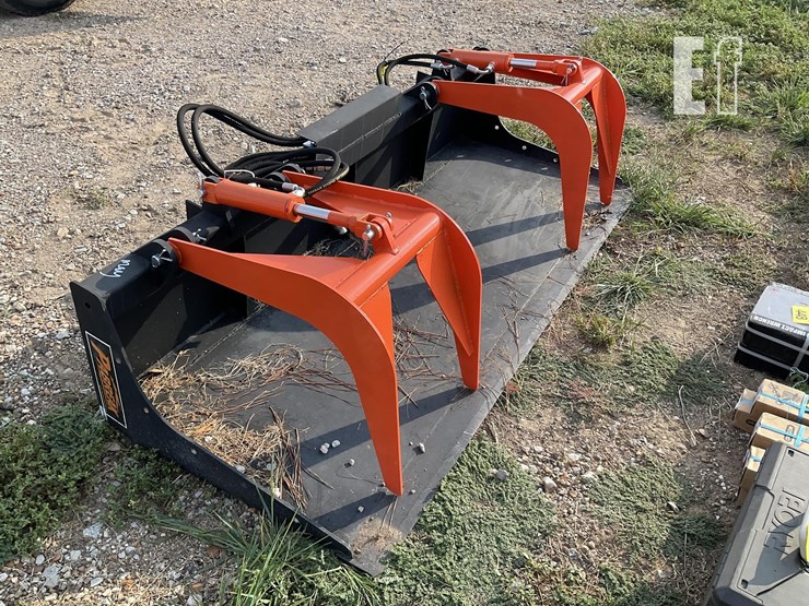 future-grapple-bucket-447-image-2