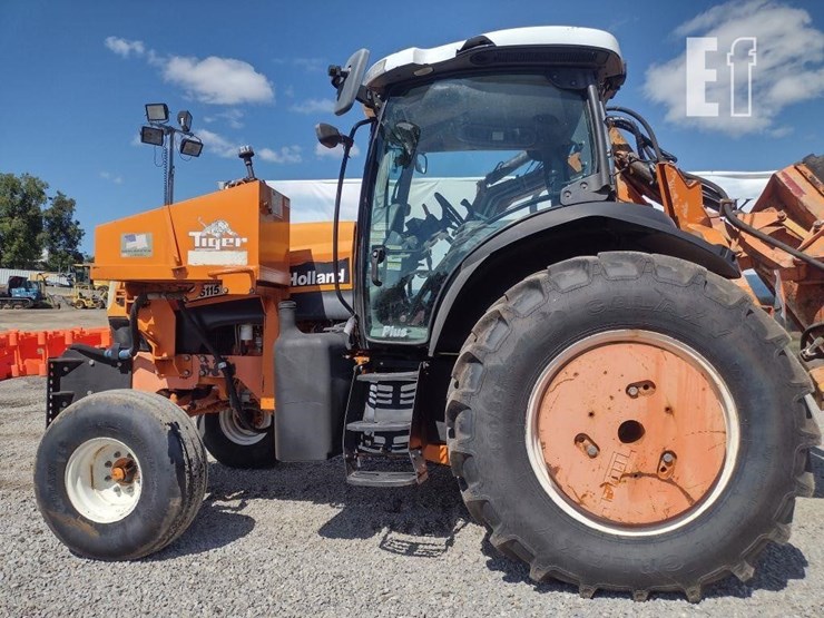 new-holland-ts115a-image-16